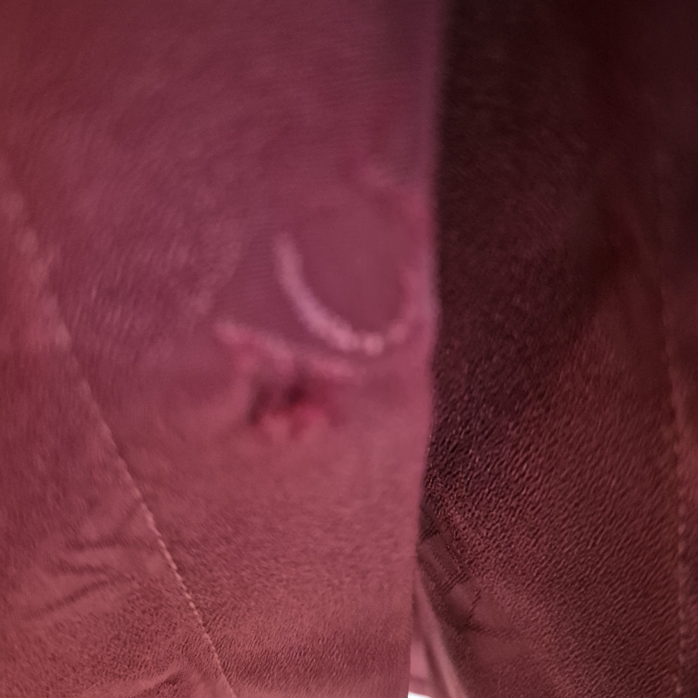 Versace Vintage Burgundy Wine Tonal Jacquard Logo Repeating Button Down M. - Picture 5 of 16